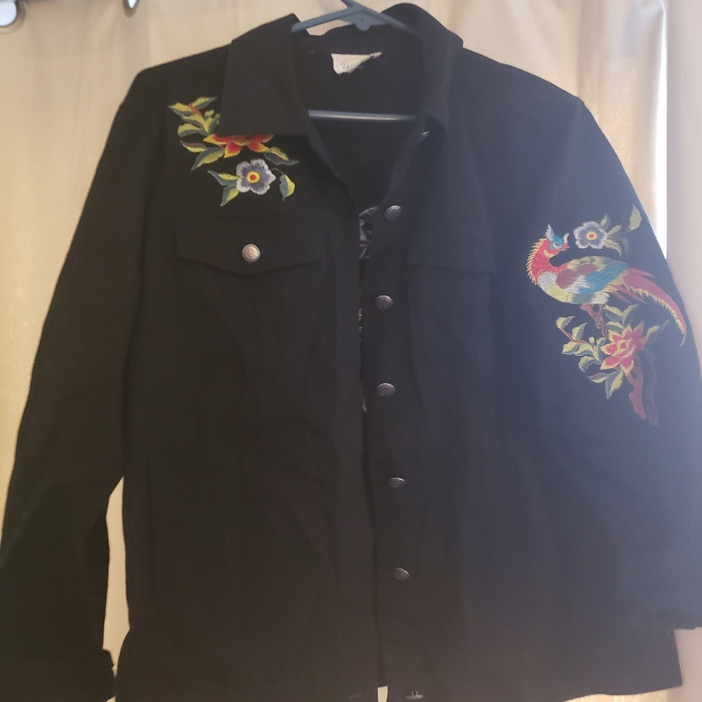 Cute embroidered Black denim jacket